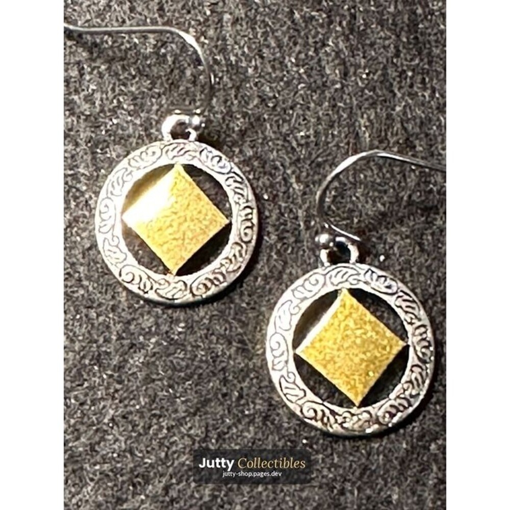 gold tone diamond medallion rhinestone drop earrings statement boho fashion nwt